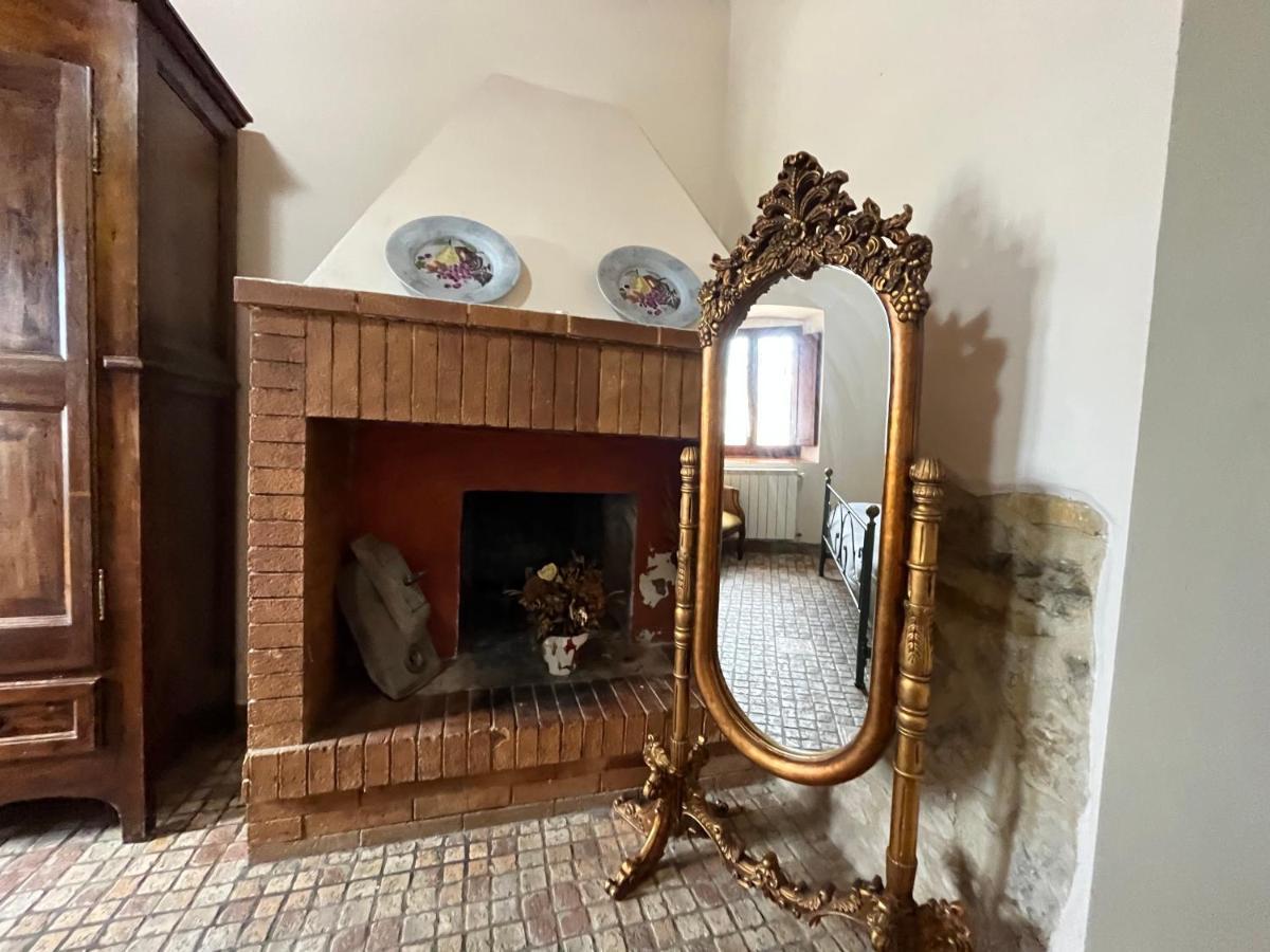 Il Fiorino Di Badia Apartment Badia A Passigano Luaran gambar