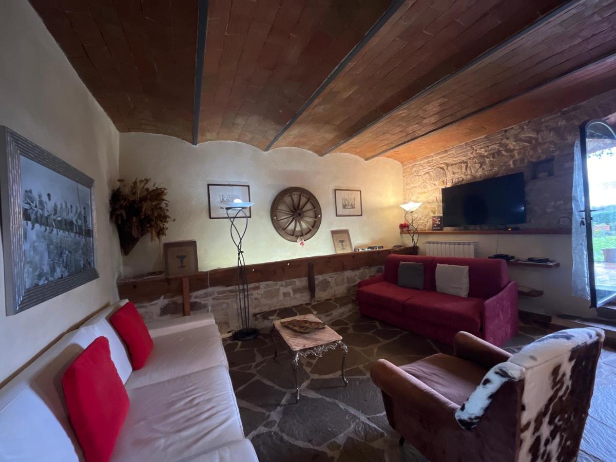 Il Fiorino Di Badia Apartment Badia A Passigano Luaran gambar