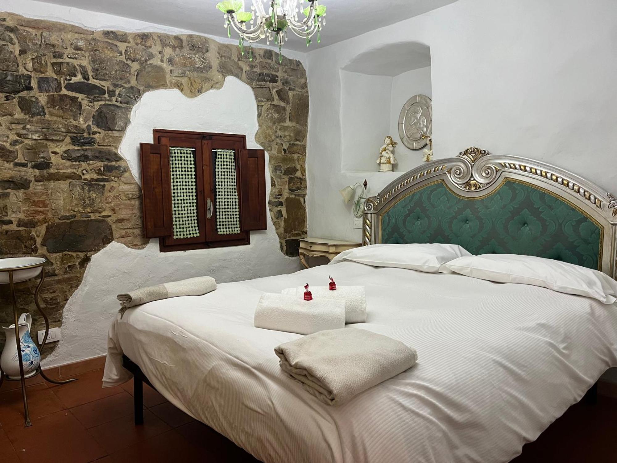 Il Fiorino Di Badia Apartment Badia A Passigano Luaran gambar