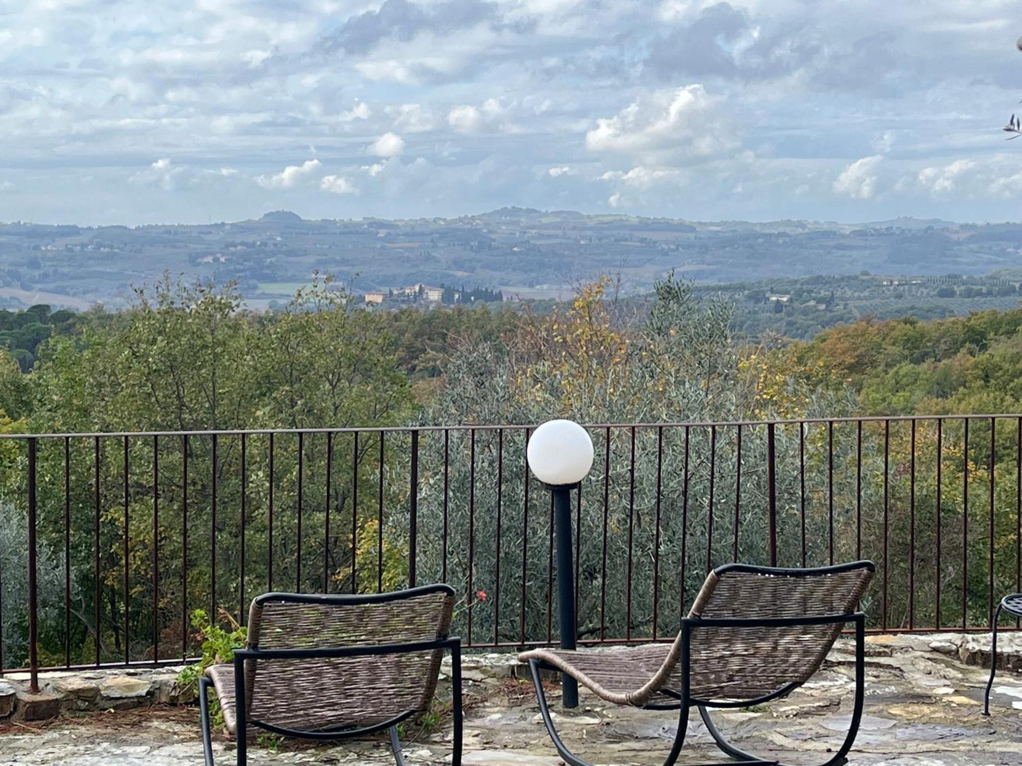 Il Fiorino Di Badia Apartment Badia A Passigano Luaran gambar