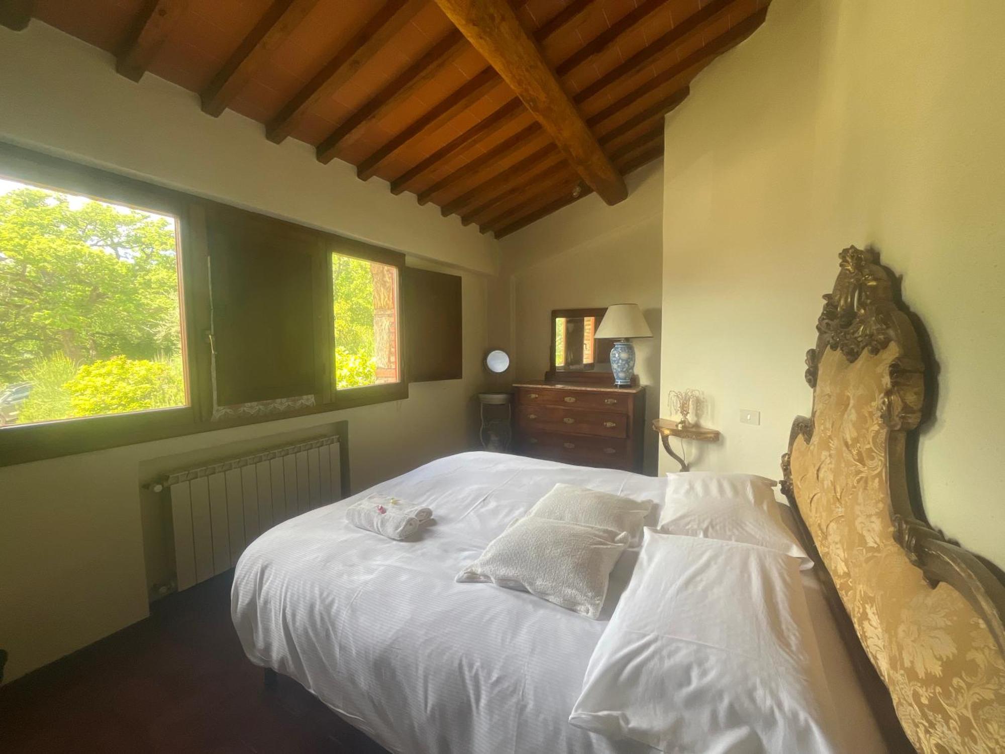 Il Fiorino Di Badia Apartment Badia A Passigano Luaran gambar