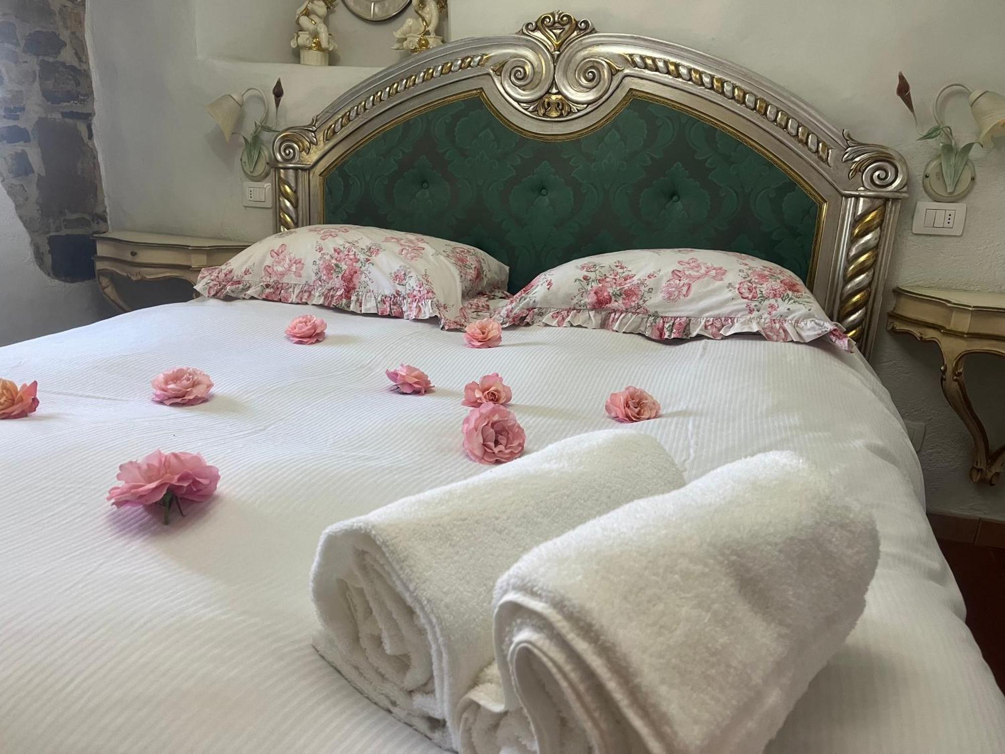 Il Fiorino Di Badia Apartment Badia A Passigano Luaran gambar